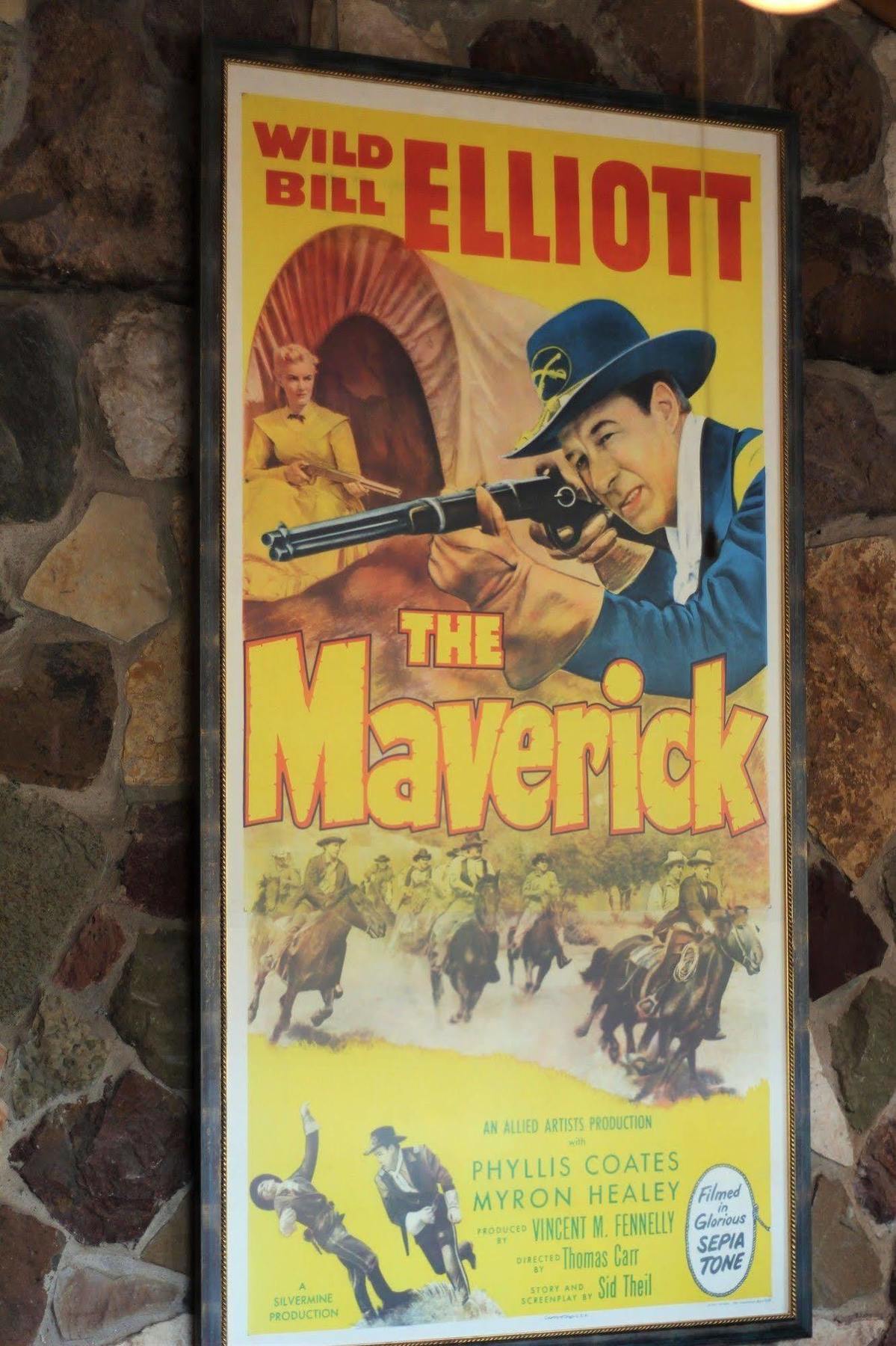 The Maverick Inn Алпайн Екстериор снимка
